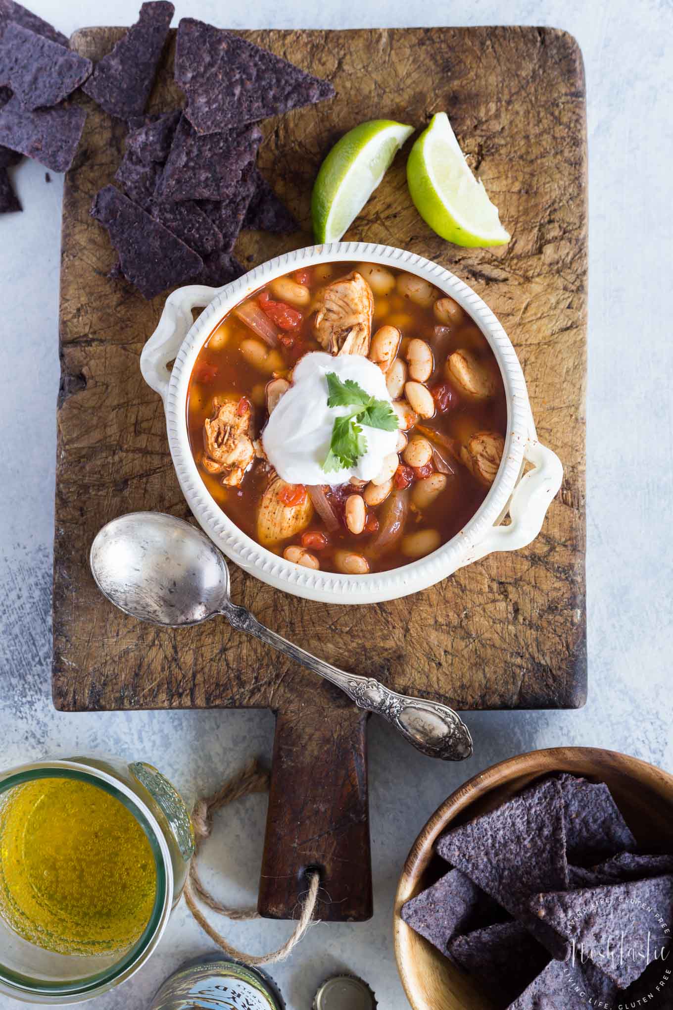 An Easy Gluten Free White Chicken Chili recipe that's ready in less than 30 minutes!