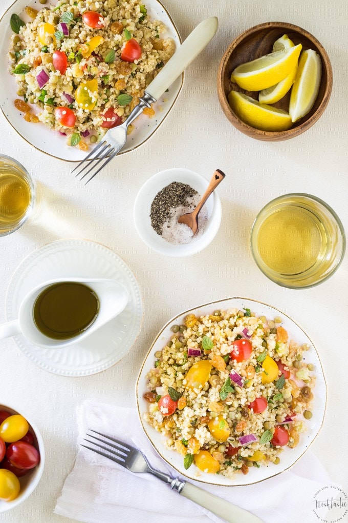 Lentil Quinoa Salad with Golden Raisins and Lemon Dressing that's packed with fresh flavors, it's gluten free, healthy and has 8g of protein per serving, 212 calories and 6 WeightWatchers Smart Points per serving.