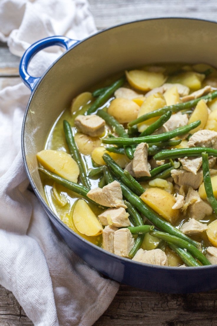 thai green curry paleo - An Easy weeknight Thai Green Chicken Curry the whole family will love!