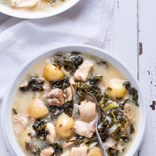 Dijon Chicken Stew with Kale and Potatoes - So simple to make and with ingredients you can find anywhere! Perfect comfort food your whole family will love! | gluten free | paleo | primal | dairy free |