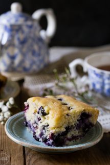 Perfect Gluten Free Blueberry Breakfast Cake, it’s super easy to make from scratch and a real treat! It’s dairy free too and you can freeze the leftover cake for later.