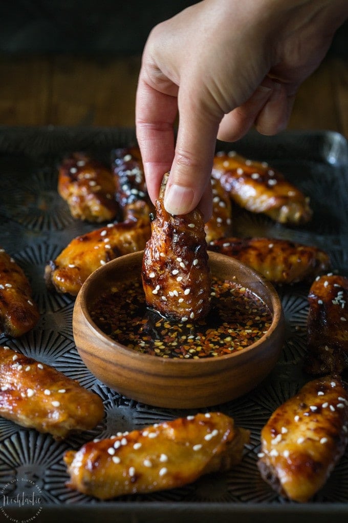 Paleo Slow Cooker Sticky Chicken Wings are MELT in your MOUTH good, cook them in your crockpot in just a few hours! Easy and healthy, gluten free appetizer, perfect game day and party food 