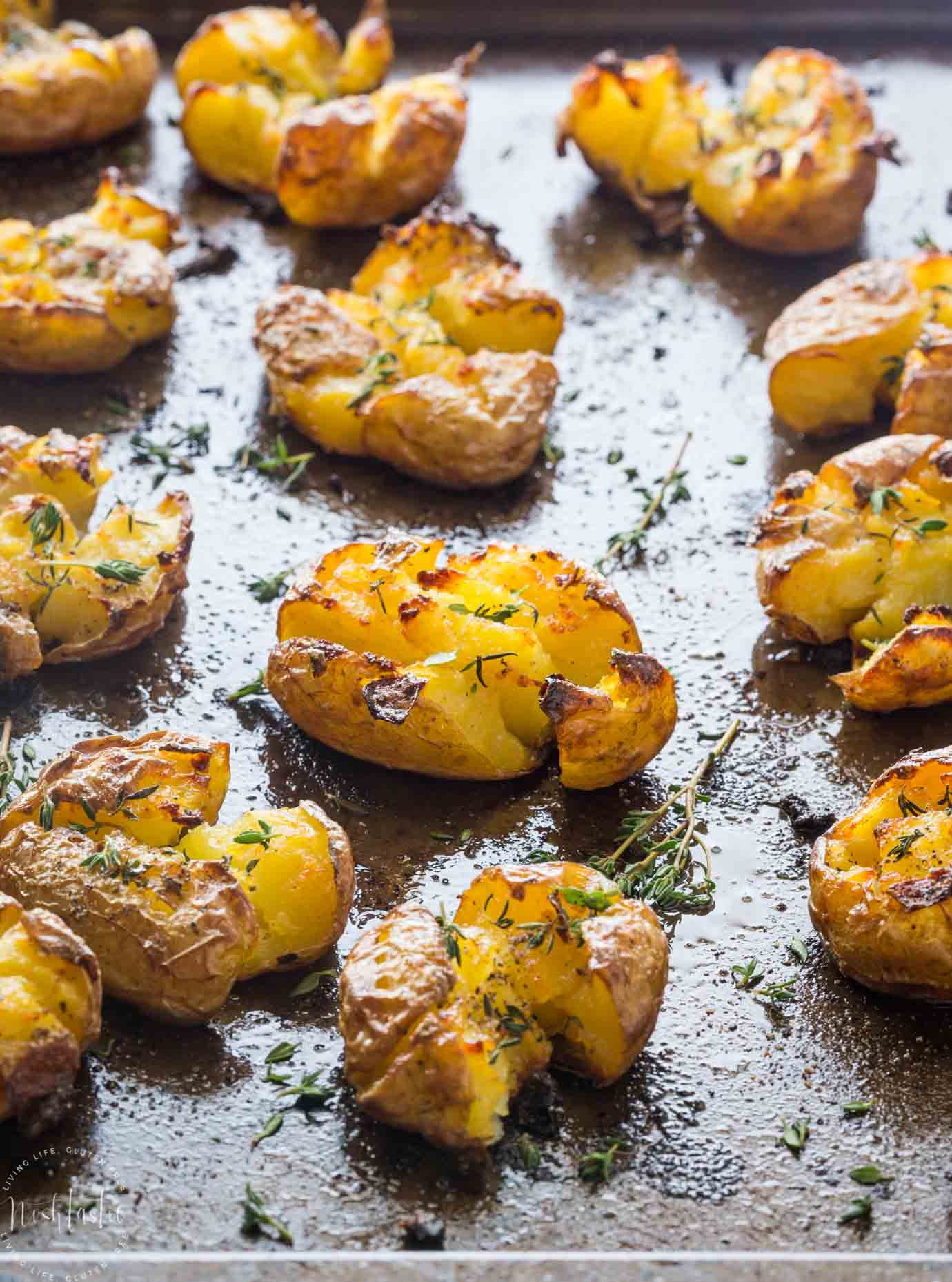 Smashed Potatoes - TRULY crispy!! with Garlic and Herbs