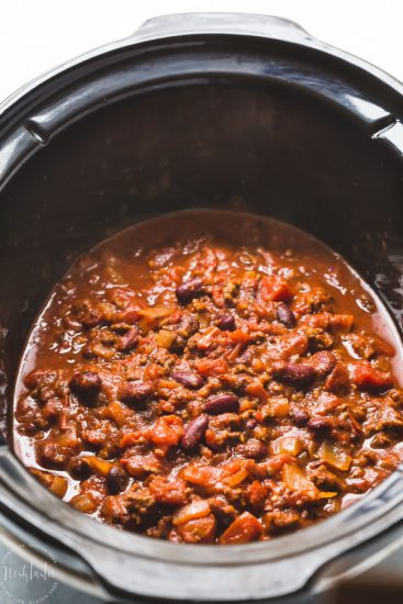 Slow Cooker Chili - Easy Crockpot Chili Recipe!