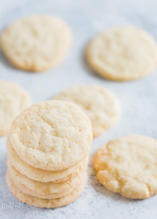 A PERFECT recipe for gluten free sugar cookies that beginner and experienced bakers will love! Also a great idea for Christmas Cookie exchanges #glutenfree #glutenfreecookies #glutenfreebaking #glutenfreesugarcookies #christmascookies