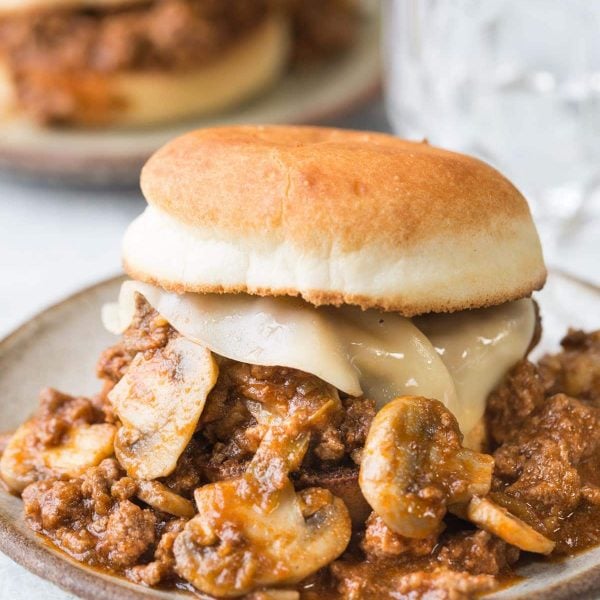 Best Instant Pot Sloppy Joes recipe! So easy to make, your family will thank you! | www.glutenfreepressurecooker.com | #instantpot #instapot #electricpressurecooker #instantpotsloppyjoes #glutenfreepressurecooker #glutenfreeinstantpot #glutenfree