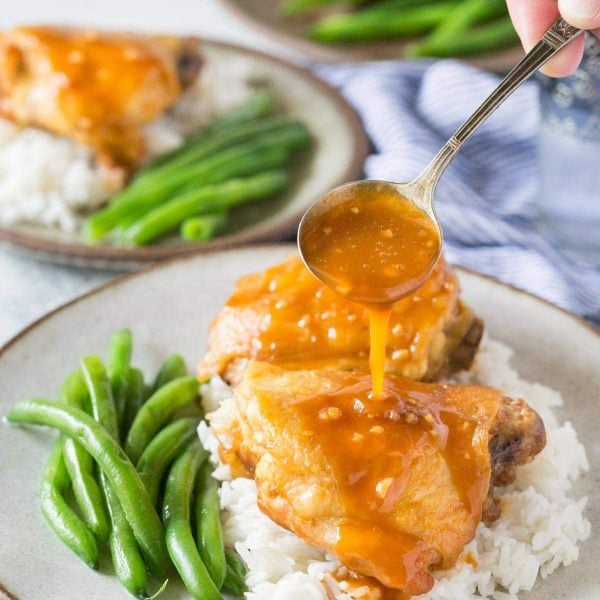 Instant Pot Honey Garlic Chicken. Tender delicious chicken thighs with a rich tasty honey garlic sauce you'll love! Easy Pressure Cooker Chicken Recipe. | www.glutenfreepressurecooker.com | #honeygarlicchicken #instantpothoneygarlicchicken #instantpotchicken #pressurecookerchicken #instantpot #instapot #electricpressurecooker #glutenfreepressurecooker #glutenfreeinstantpot #glutenfree