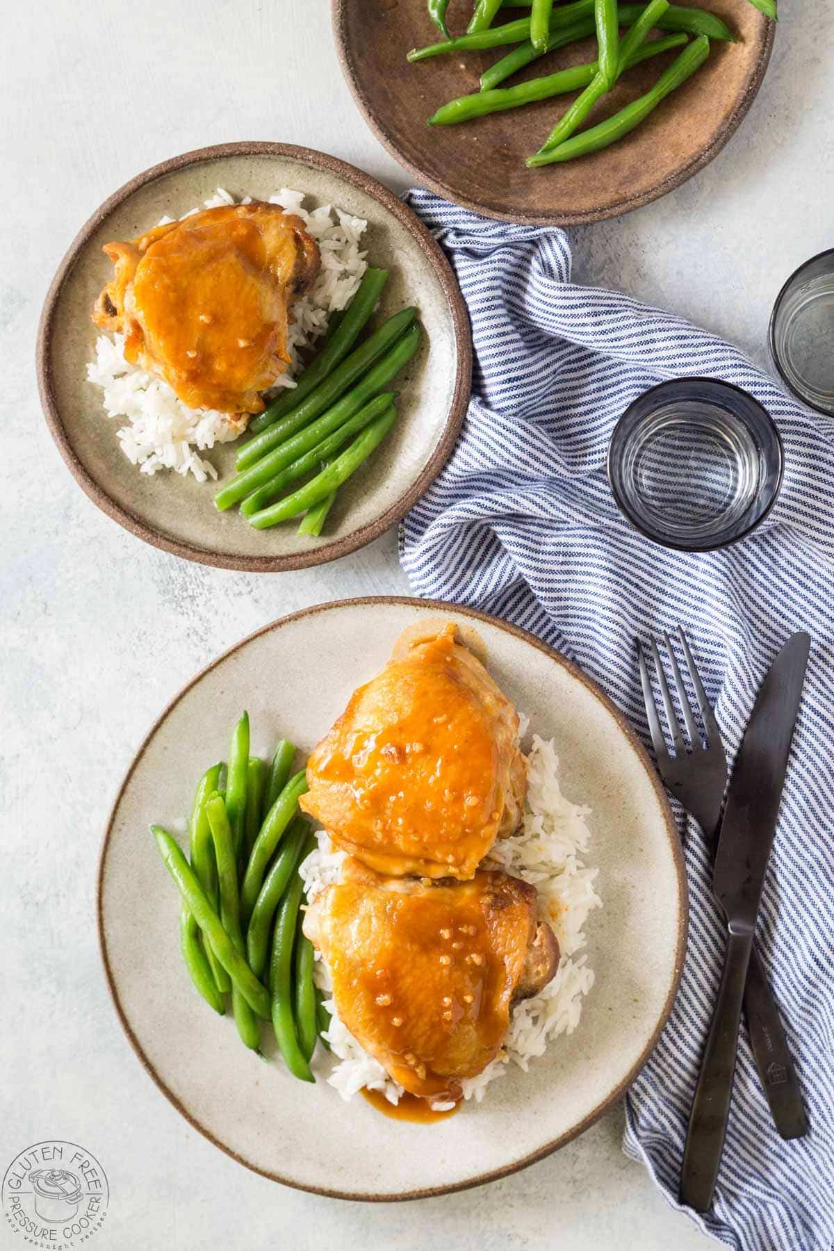 Instant Pot Honey Garlic Chicken. Tender delicious chicken thighs with a rich tasty honey garlic sauce you'll love! Easy Pressure Cooker Chicken Recipe. | www.glutenfreepressurecooker.com | #honeygarlicchicken #instantpothoneygarlicchicken #instantpotchicken #pressurecookerchicken #instantpot #instapot #electricpressurecooker #glutenfreepressurecooker #glutenfreeinstantpot #glutenfree