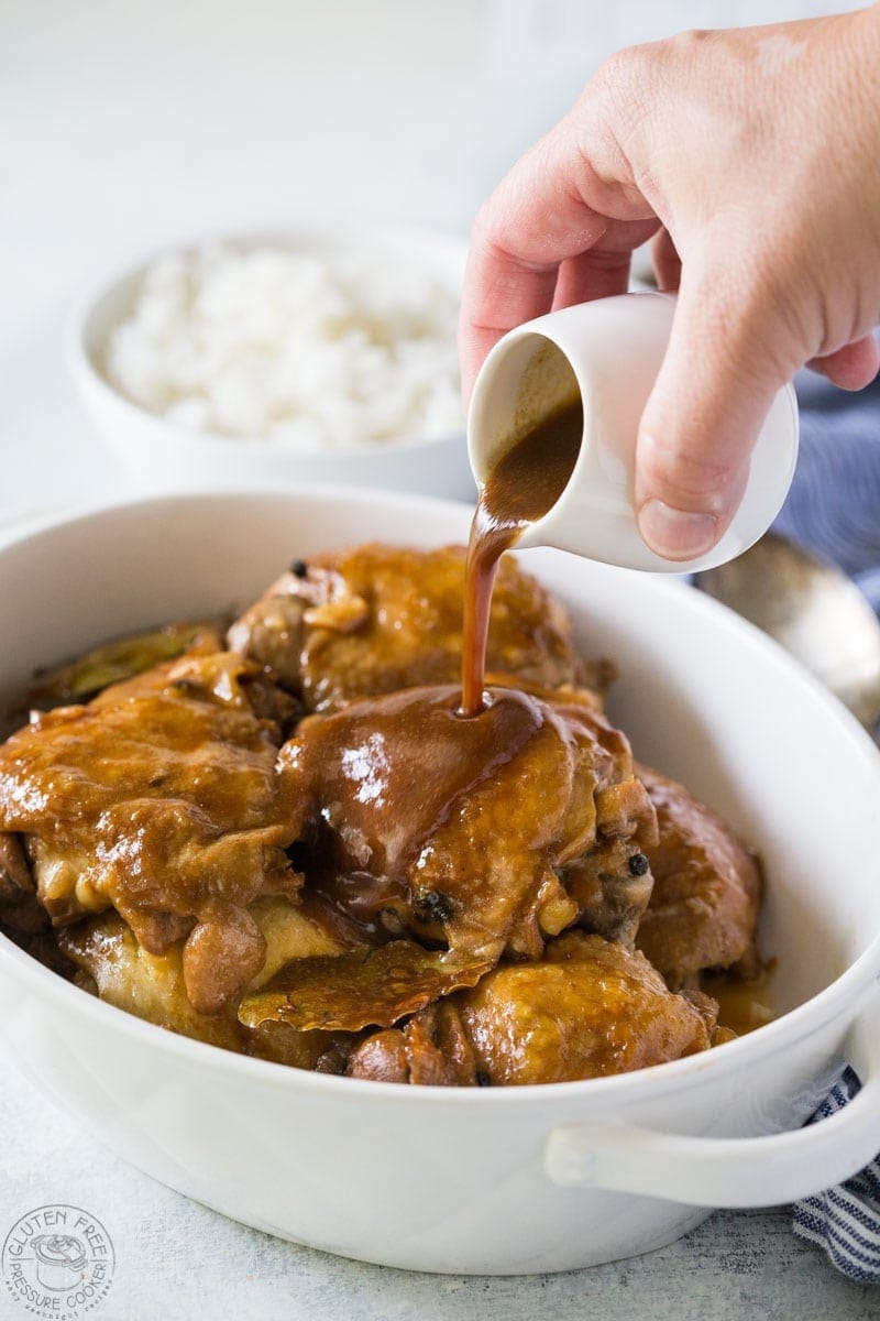 Easy recipe for Filipino Chicken Adobo that you can make in your pressure cooker! EAsy Low Carb Chicken recipe | www.noshtastic.com | #adobochicken #instantpotadobochicken #filipinoadobochicken #lowcarb #keto #pressurecookerchicken #instantpot #instapot #electricpressurecooker #glutenfreepressurecooker #glutenfreeinstantpot #glutenfree #paleo #whole30 #noshtastic