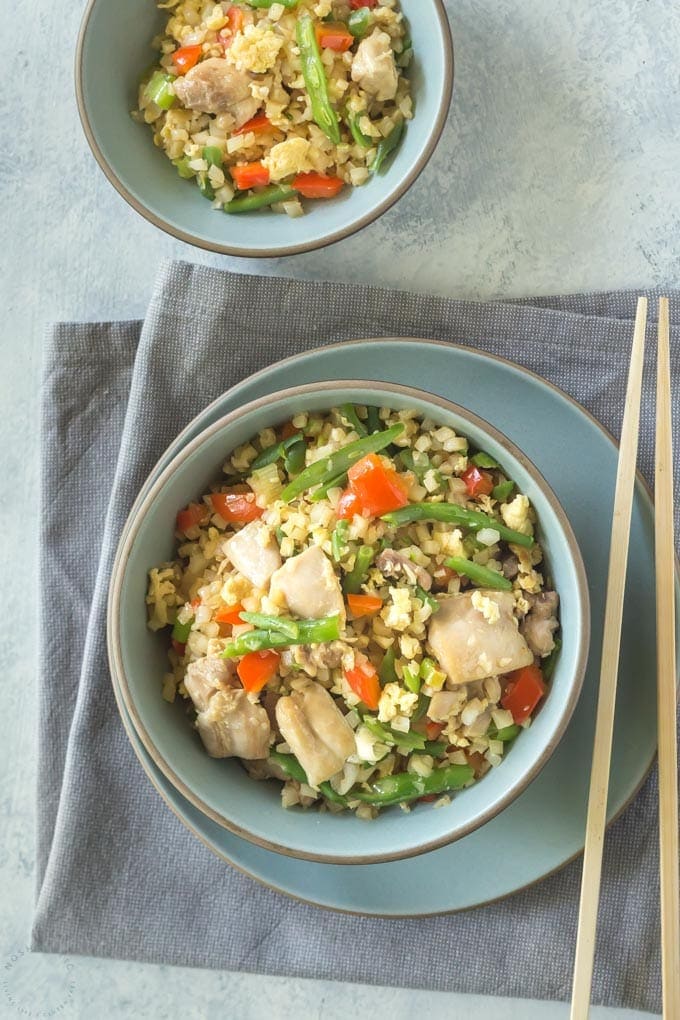 Keto Low Carb Chicken Fried Rice - Noshtastic