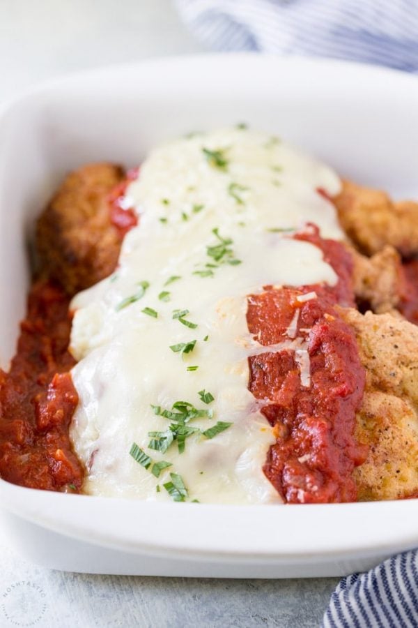 Keto Low Carb Chicken Parmesan Recipe - Noshtastic