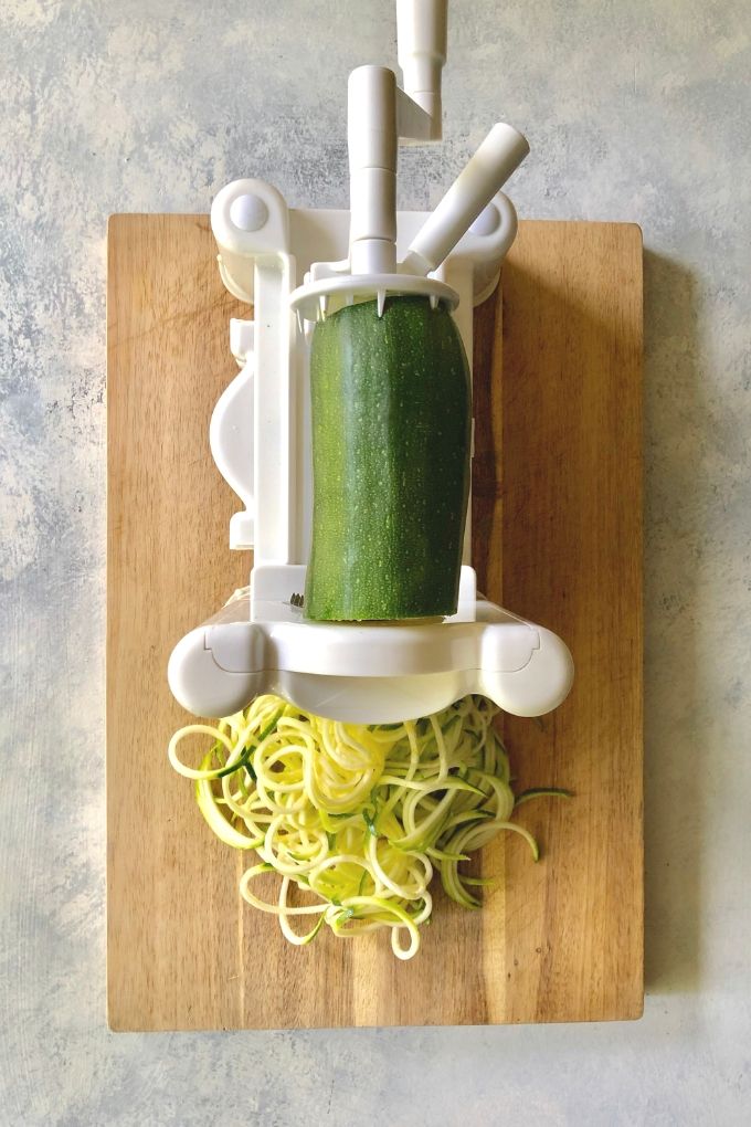 zucchini noodles in a spiralizer