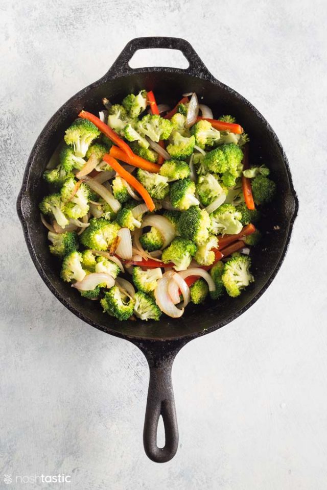 Keto Low Carb Chicken Stir Fry Noshtastic