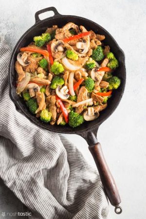 Keto Low Carb Chicken Stir Fry - Noshtastic