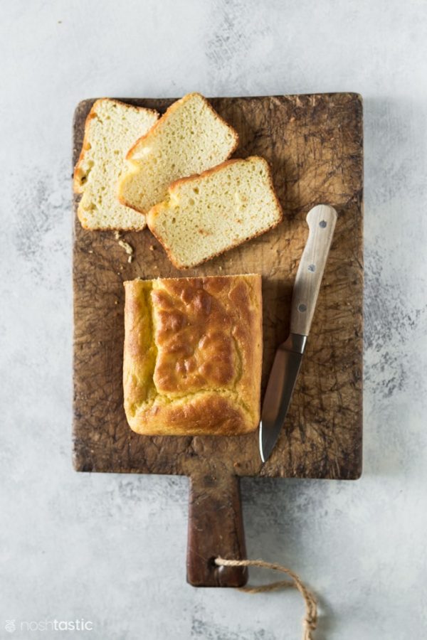 BEST Low Carb Keto Bread Recipe (quick and easy!)