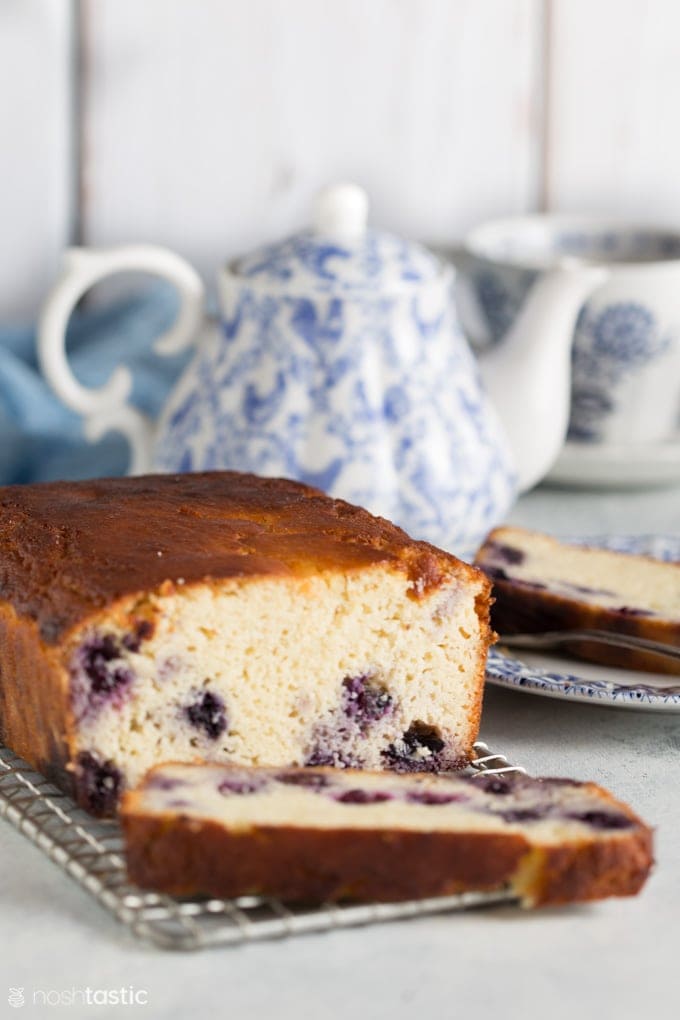 low carb lemon blueberry cake