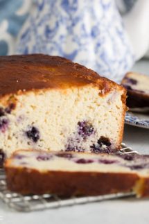 low carb lemon blueberry cake