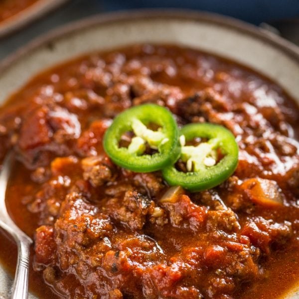 Keto Chili Recipe full of AMAZING flavors, you guys this low carb chili is the bomb! you'll love it, it's a great no bean chili recipe and it's also Paleo and Whole30 compliant | www.noshtastic.com | #lowcarb #keto #ketodiet #chili #noshtastic #glutenfree #beef #texas #nobeanchili #ketochili #lowcarbchili #paleochili #whole30chili #ketogenic #ketorecipes #ketogenicdiet #lowcarbrecipe #hflc #lchf #paleo #paleodiet #whole30 #w30