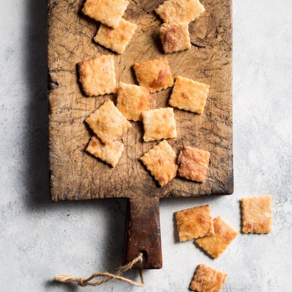 keto crackers on a cutting board