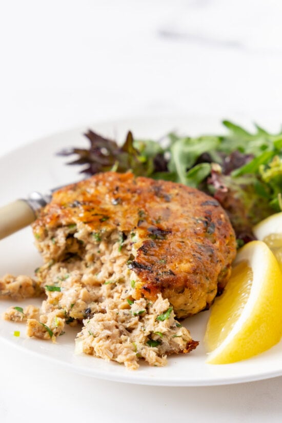 Salmon Patty with lemon